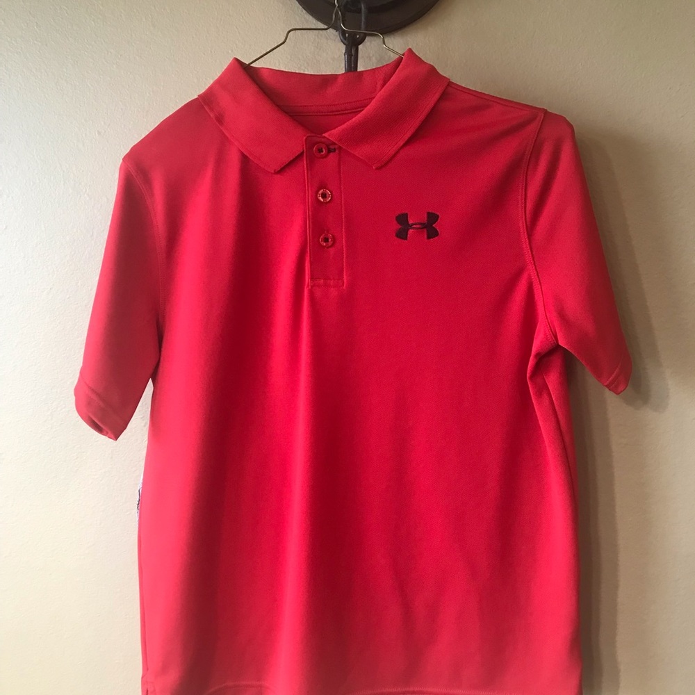 Under Armour youth xl red loose Heatgear like new polo